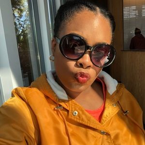 Meet your Posher, Brianna